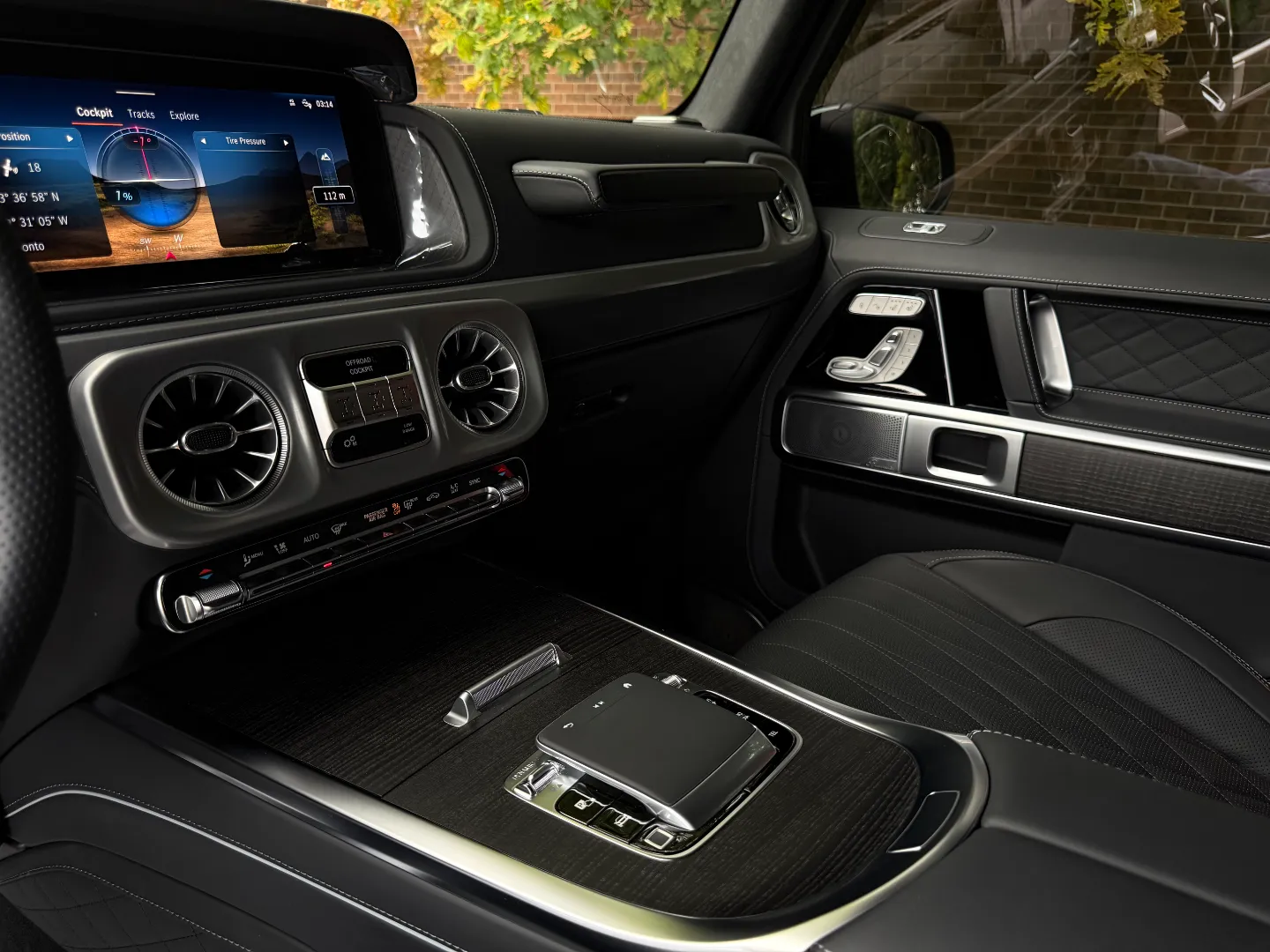 Mercedes Benz G63 AMG  — photo 48
