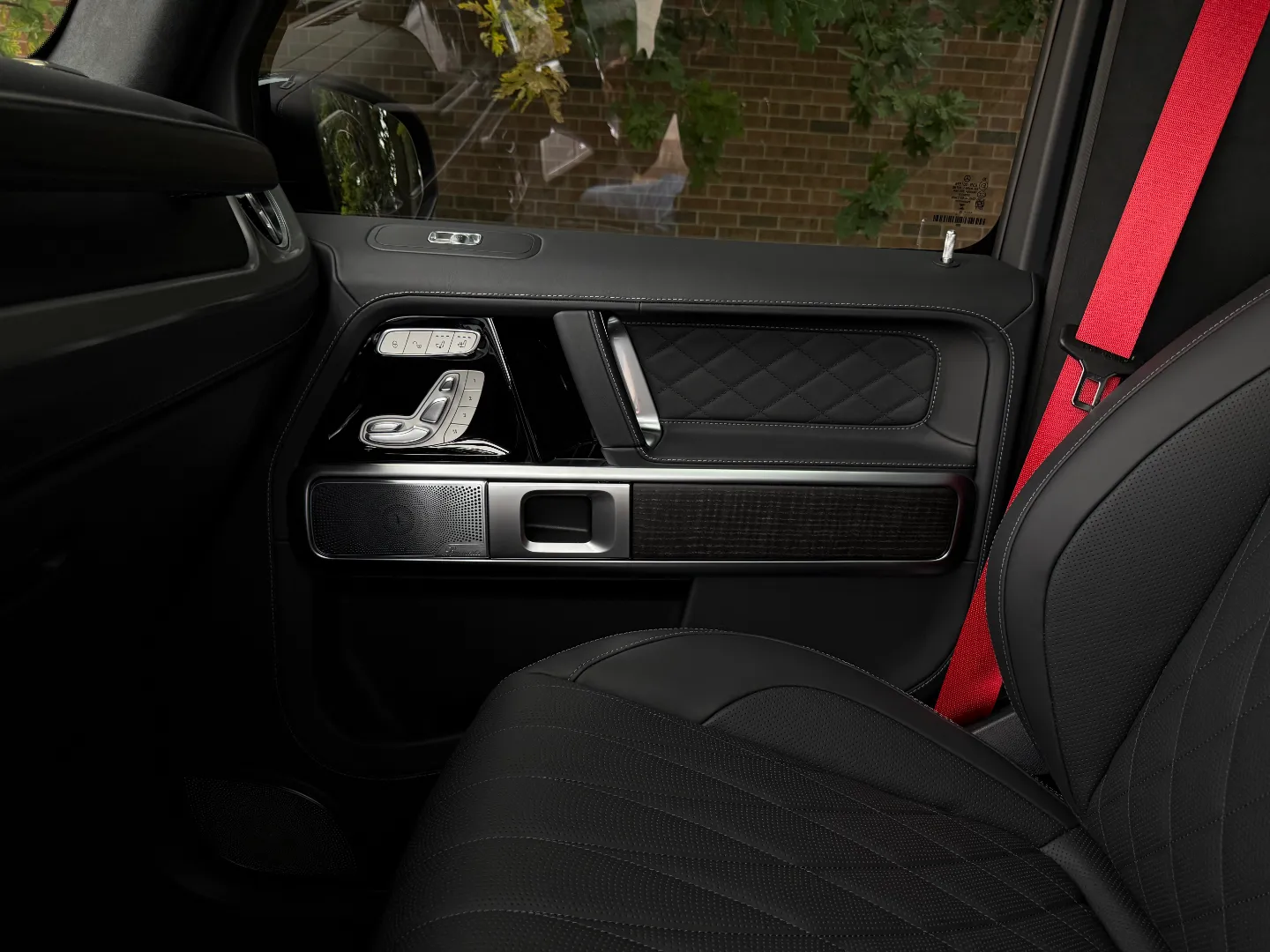 Mercedes Benz G63 AMG  — photo 68