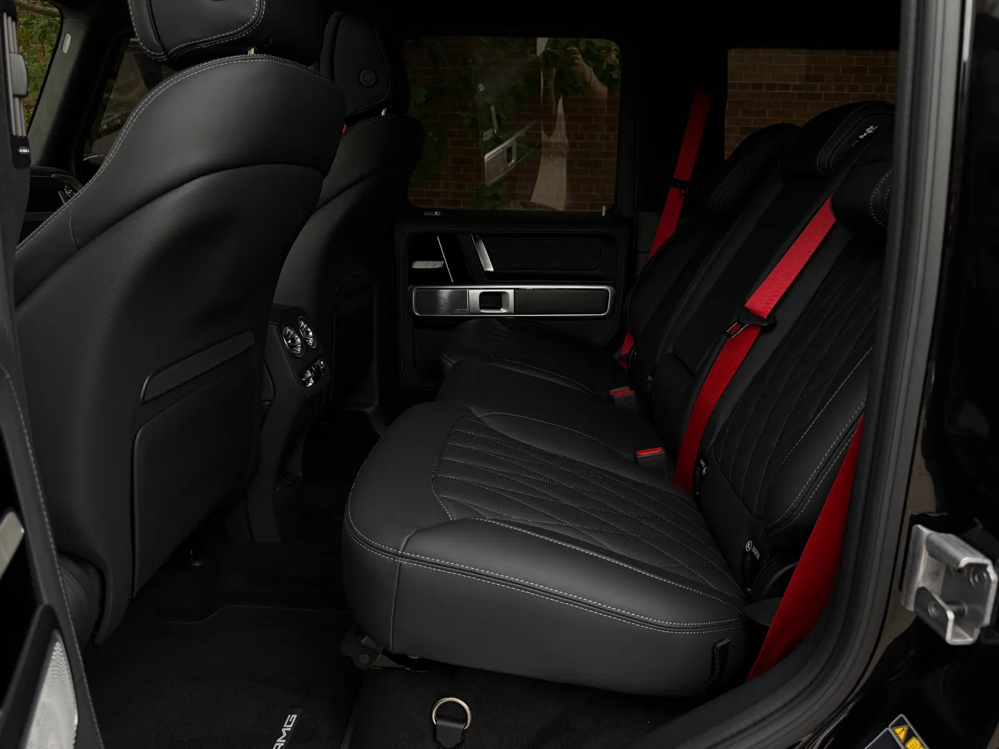 Mercedes Benz G63 AMG  — photo 83