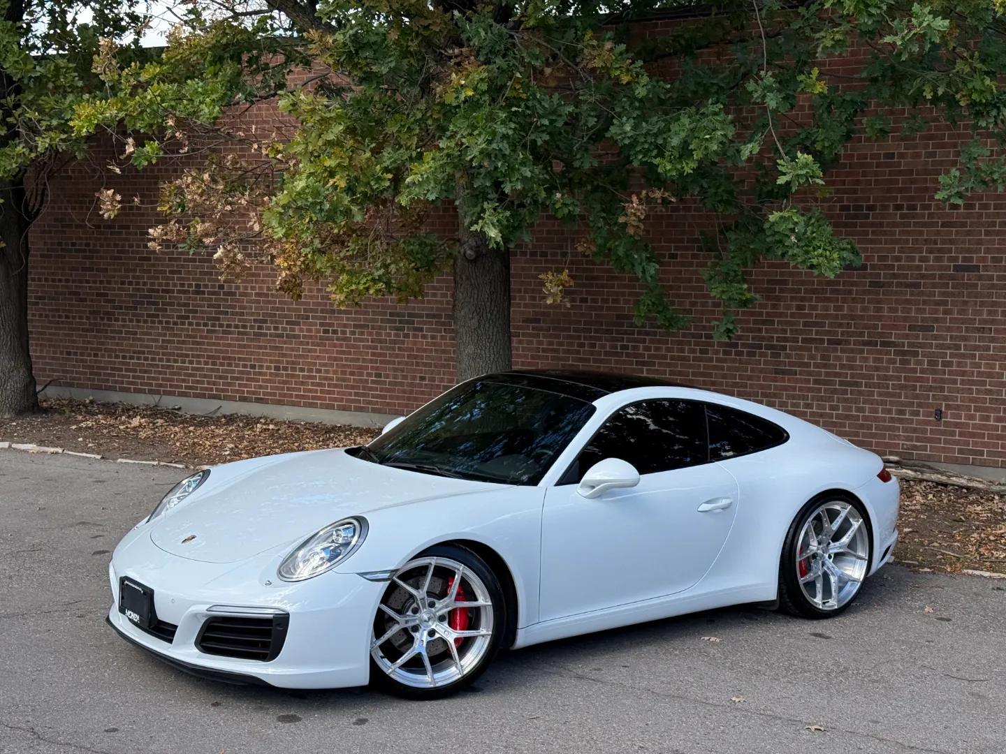 Porsche 911 Carrera S Coupe — photo 2