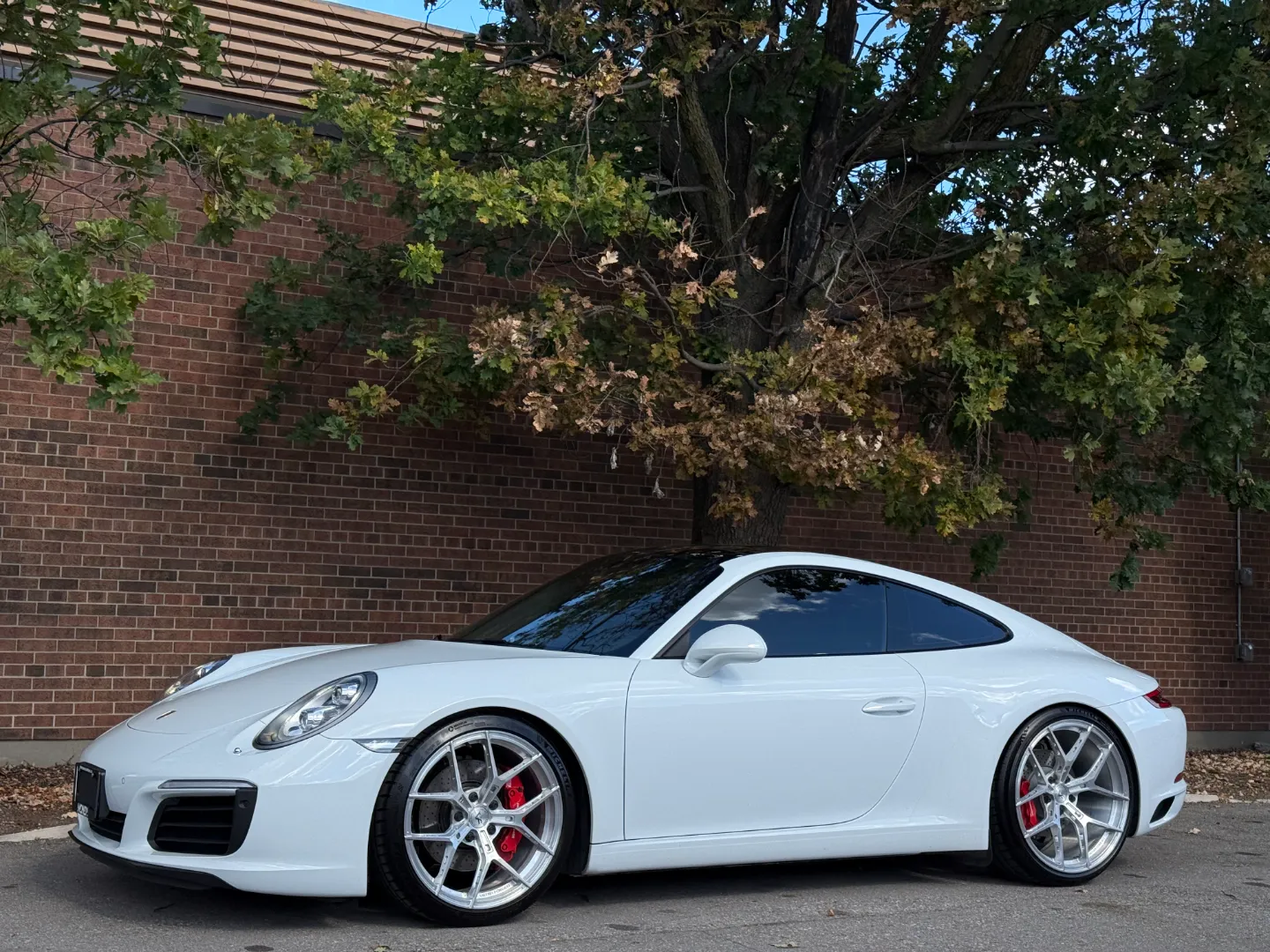 Porsche 911 Carrera S Coupe — photo 9