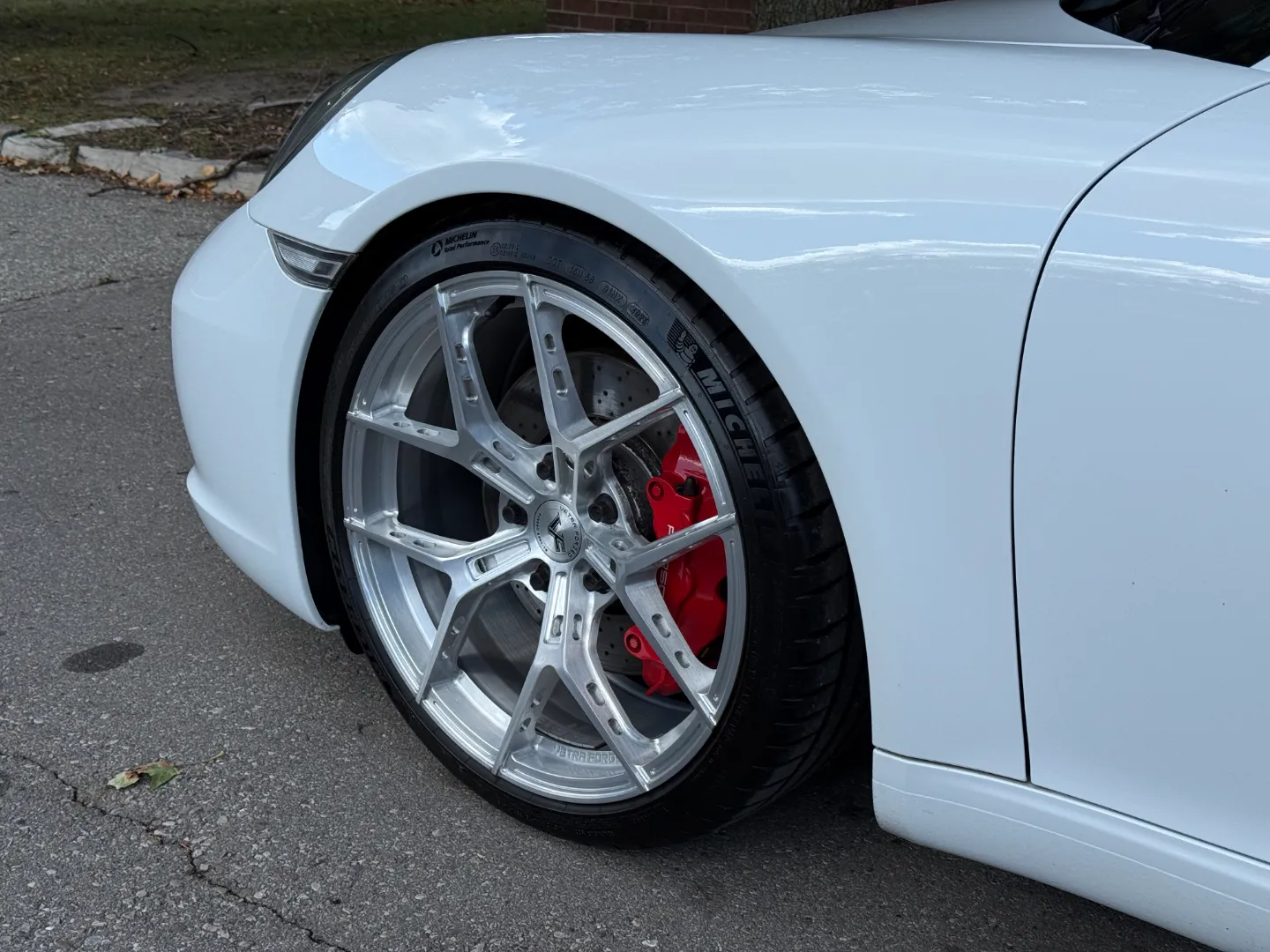 Porsche 911 Carrera S Coupe — photo 14