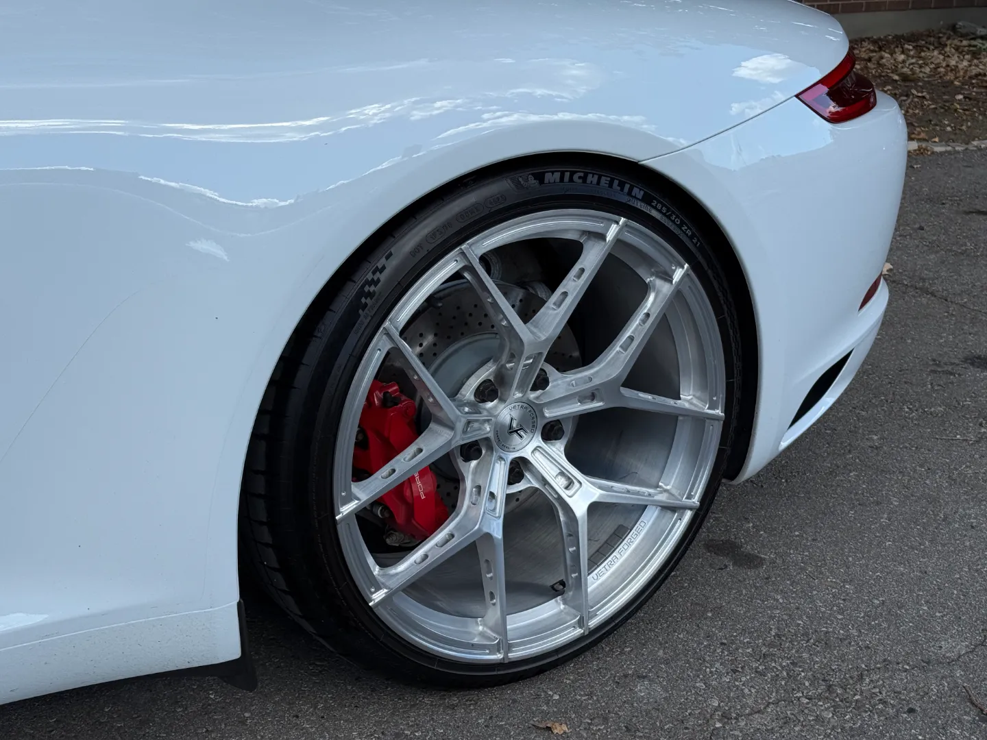 Porsche 911 Carrera S Coupe — photo 15