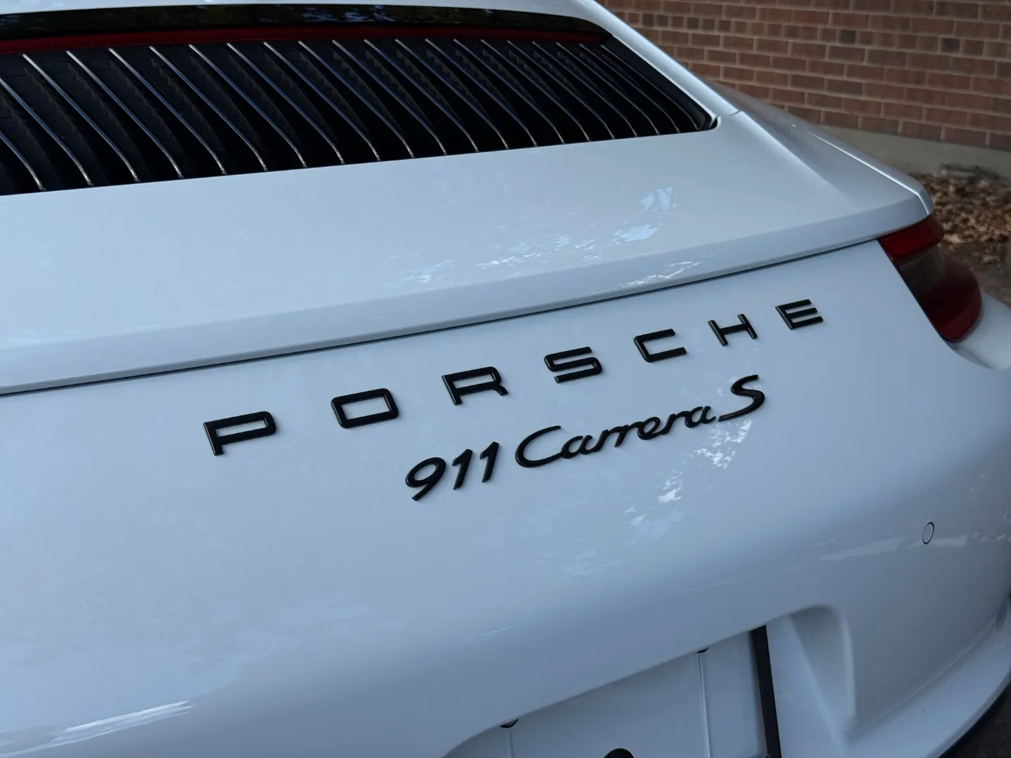 Porsche 911 Carrera S Coupe — photo 28