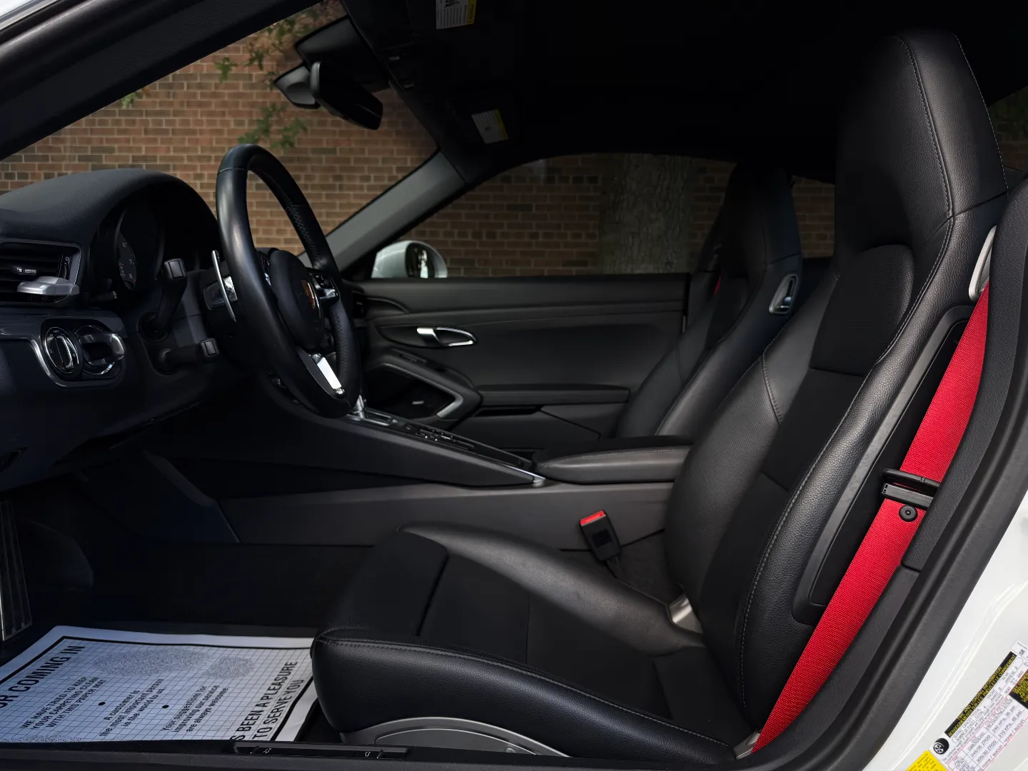 Porsche 911 Carrera S Coupe — photo 35
