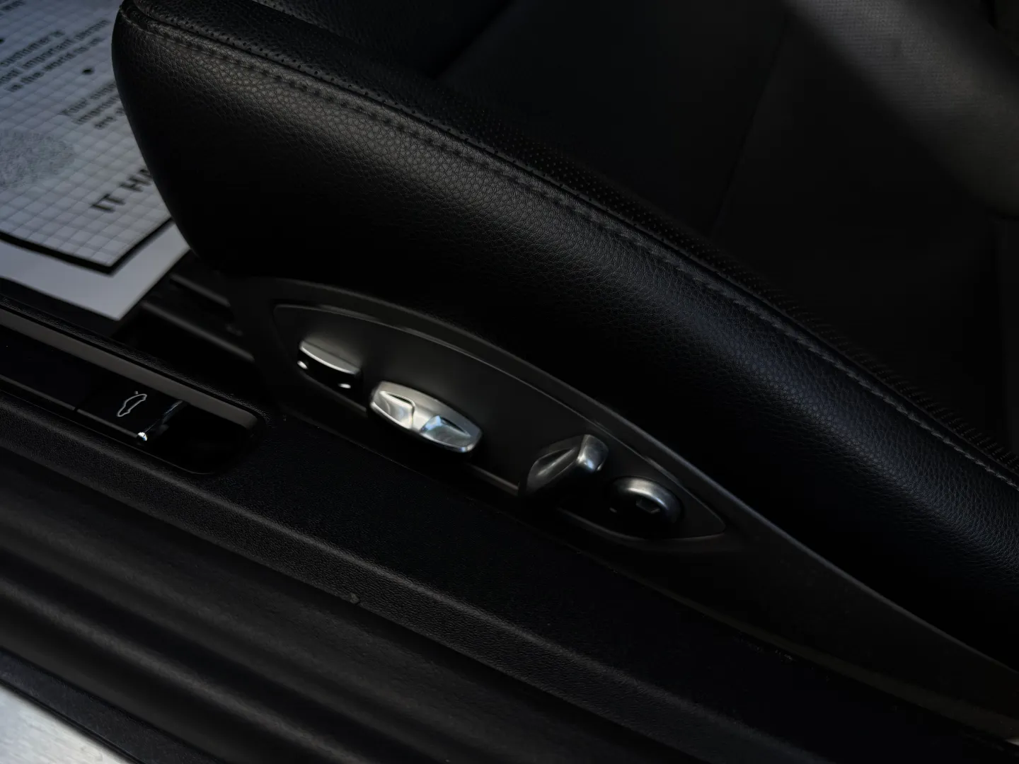 Porsche 911 Carrera S Coupe — photo 37