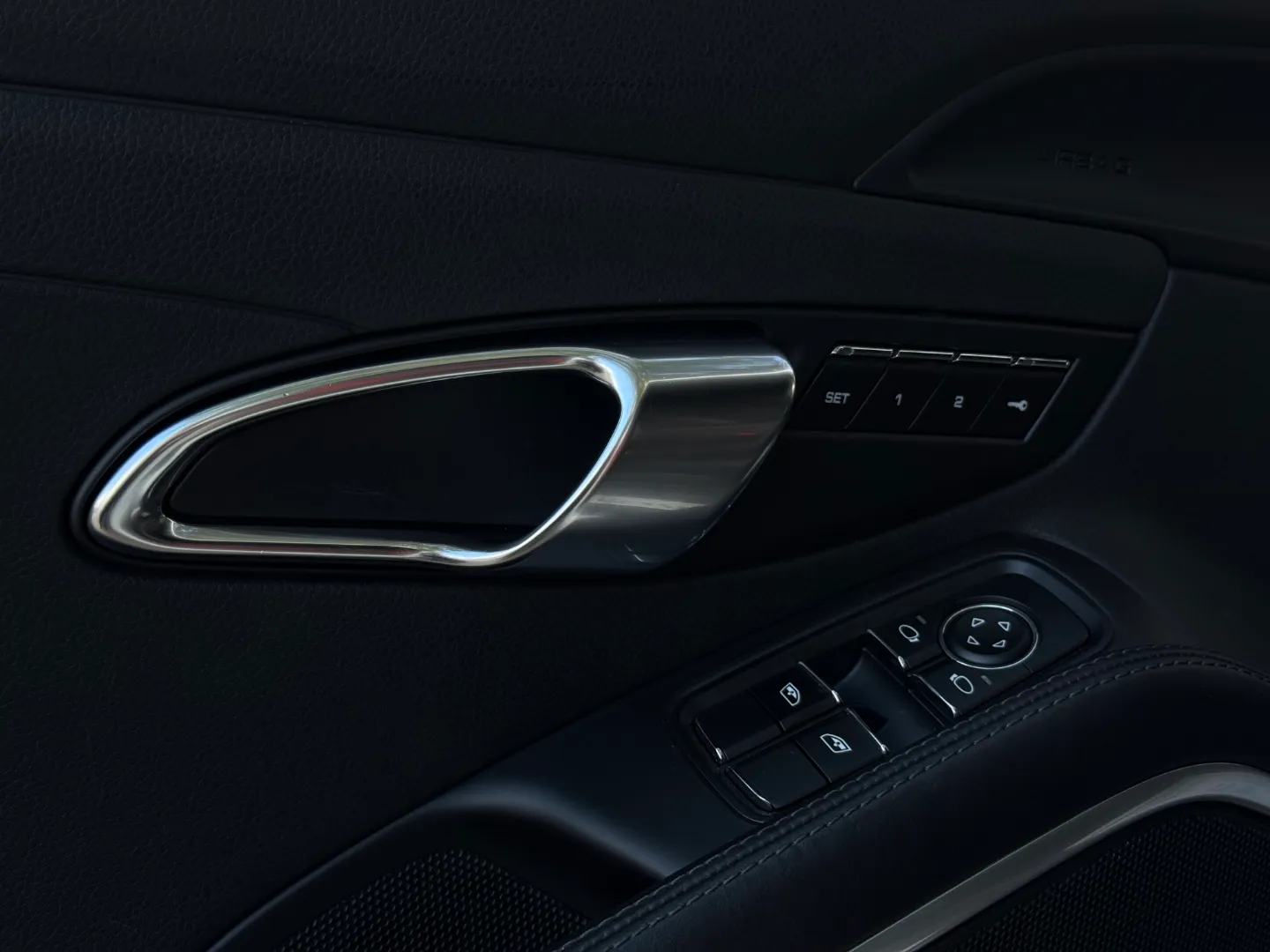 Porsche 911 Carrera S Coupe — photo 40