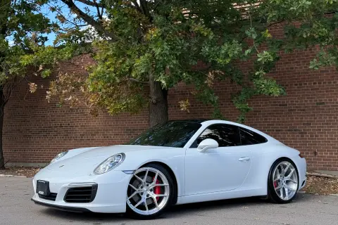 Cover image of 2017 PORSCHE 911