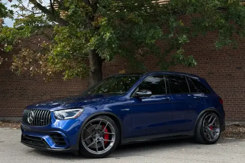 Cover image of 2020 MERCEDES BENZ GLC