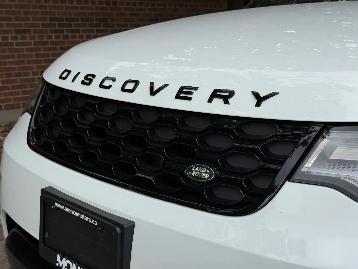 Land Rover Discovery S R-Dynamic — photo 8