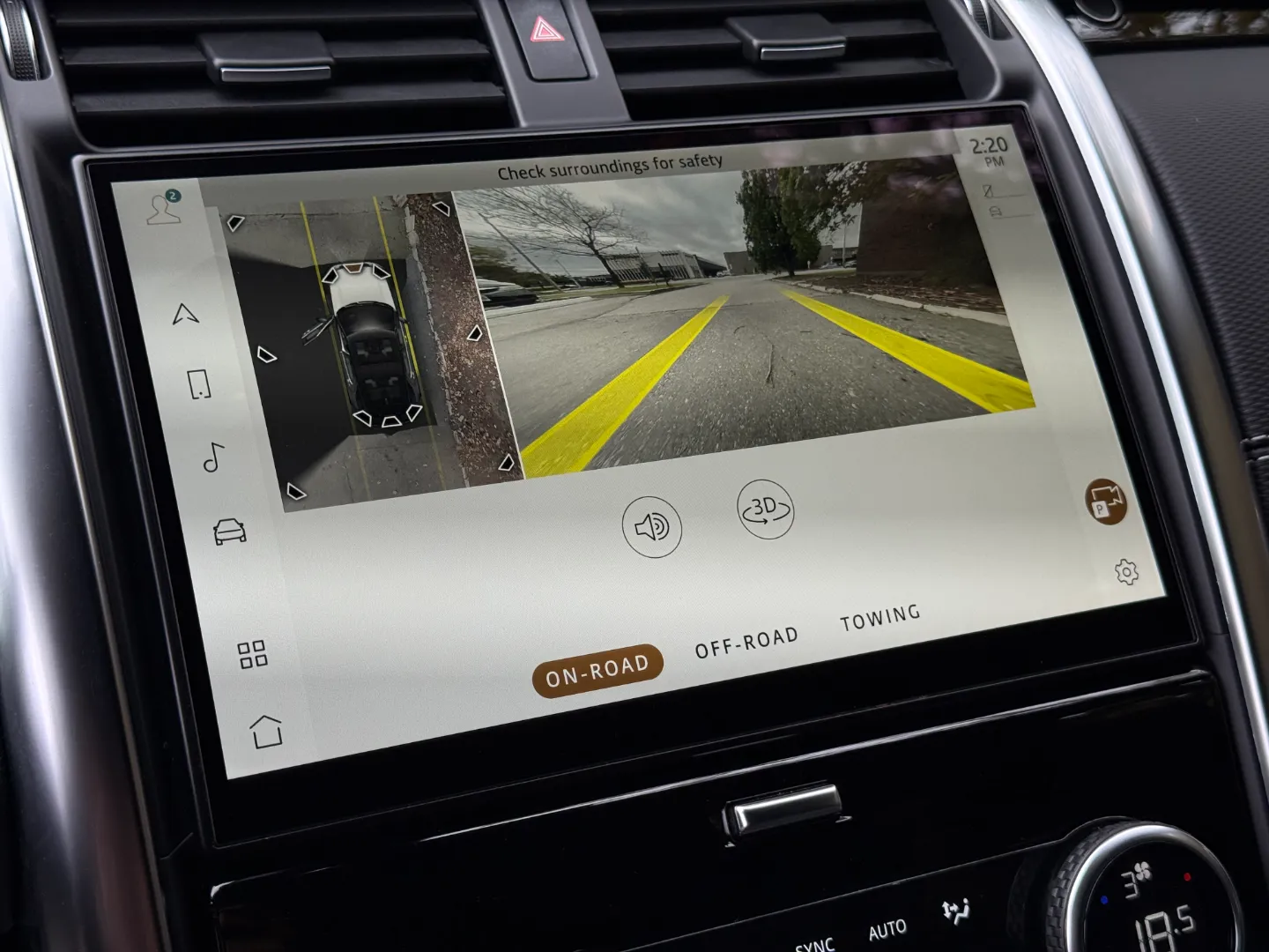 Land Rover Discovery S R-Dynamic — photo 49