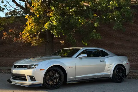 Cover image of 2015 CHEVROLET CAMARO