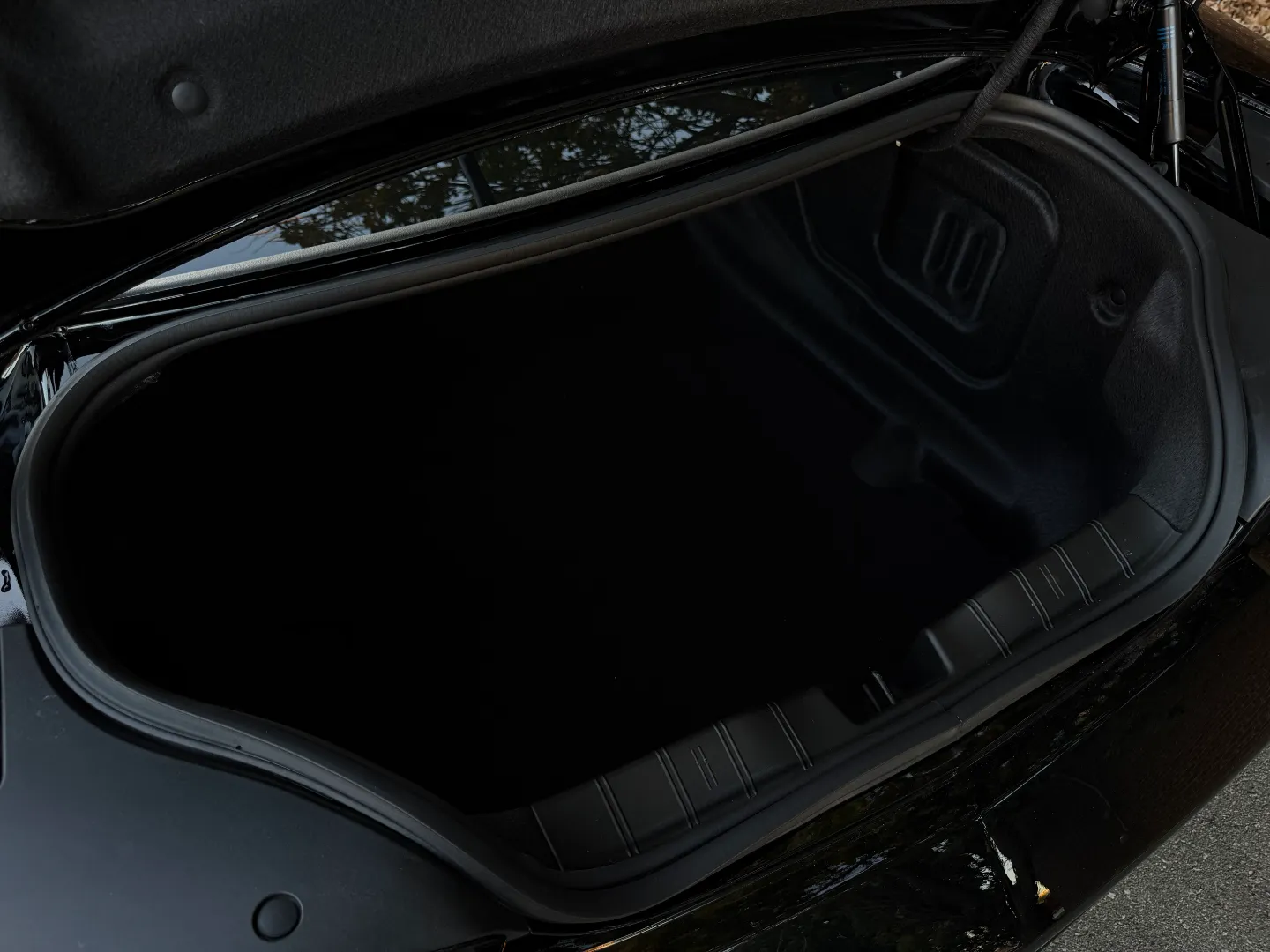 Chevrolet Camaro ZL1 Coupe 10 Speed Automatic Paint Protection Film — photo 36