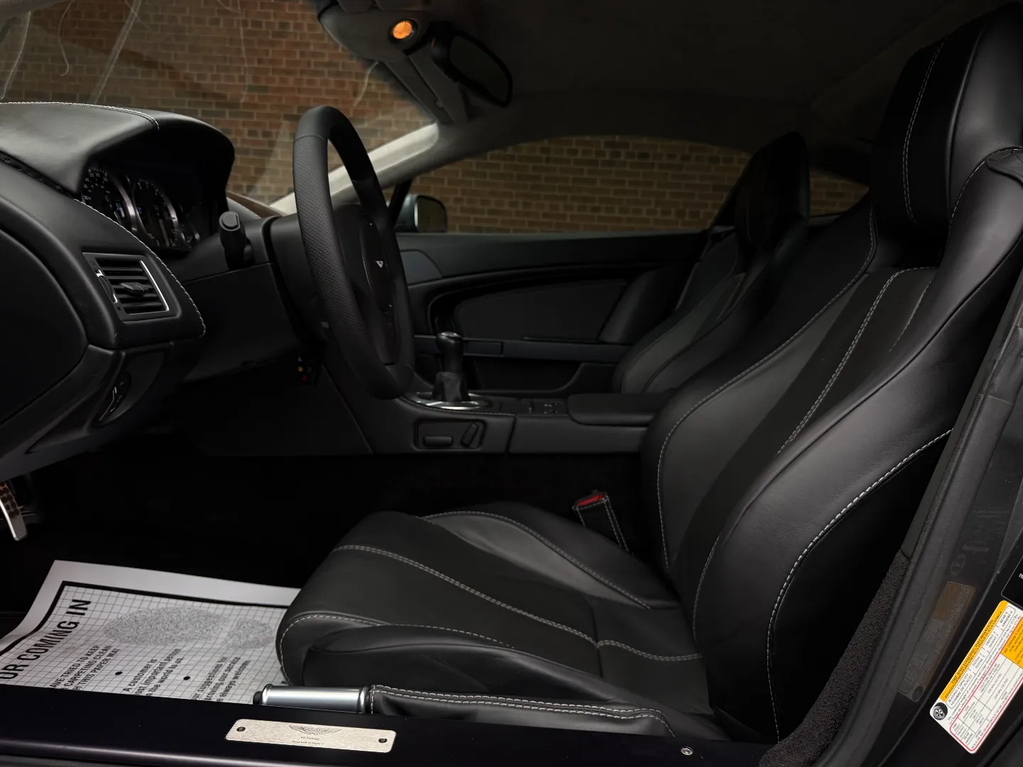 Aston Martin V8 Vantage Coupe 6 Speed Manual — photo 40