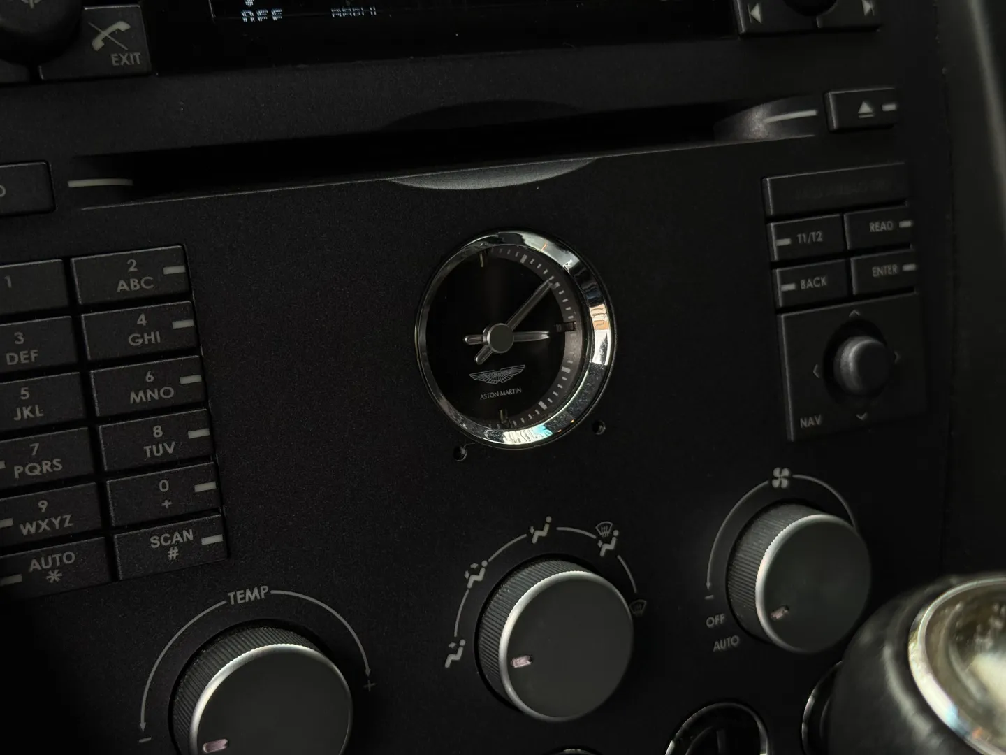 Aston Martin V8 Vantage Coupe 6 Speed Manual — photo 51
