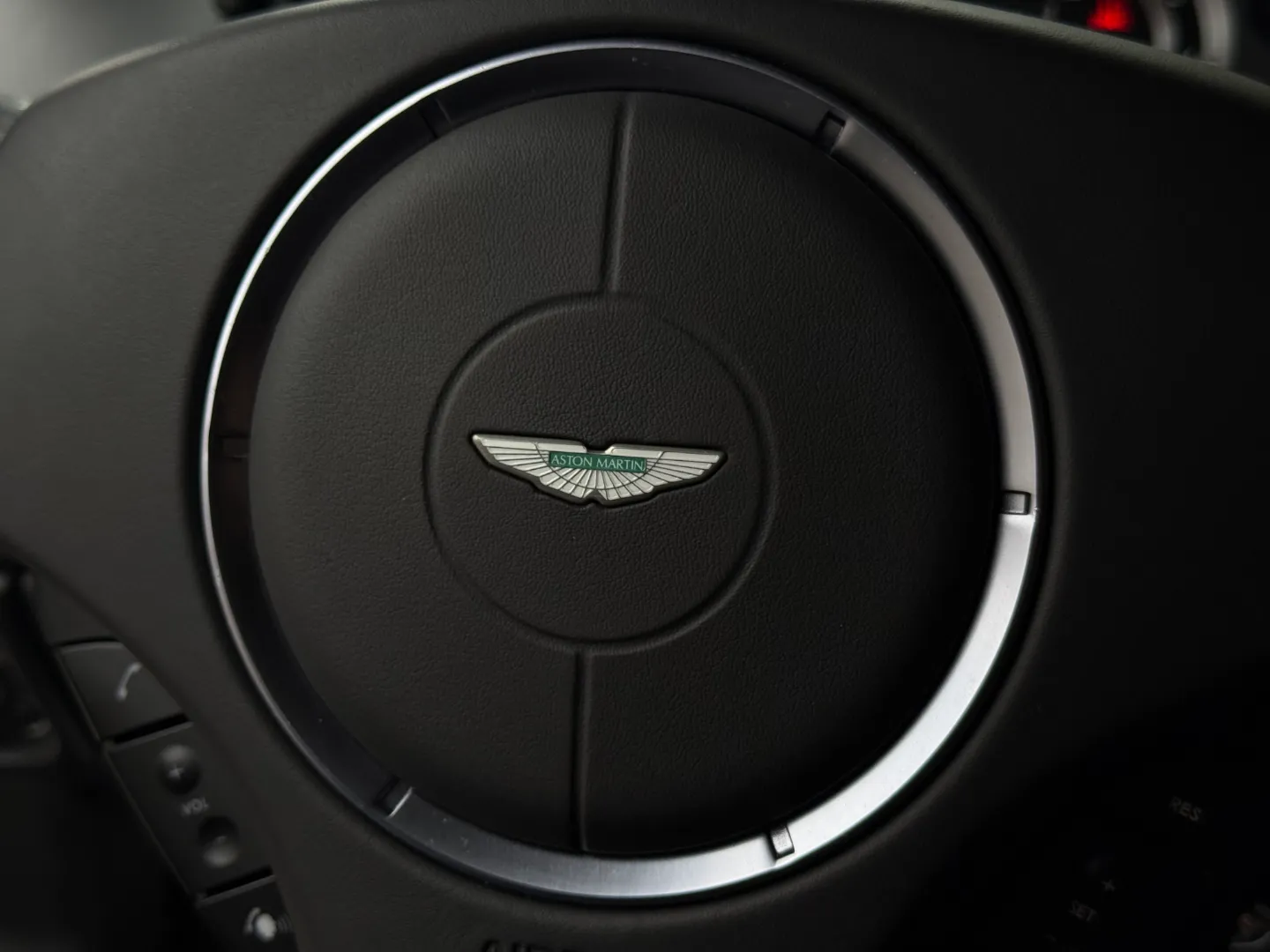 Aston Martin V8 Vantage Coupe 6 Speed Manual — photo 63