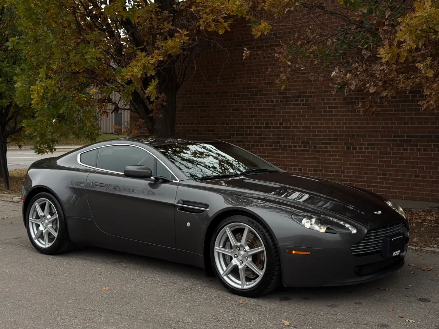 Aston Martin V8 Vantage Coupe 6 Speed Manual — photo 77