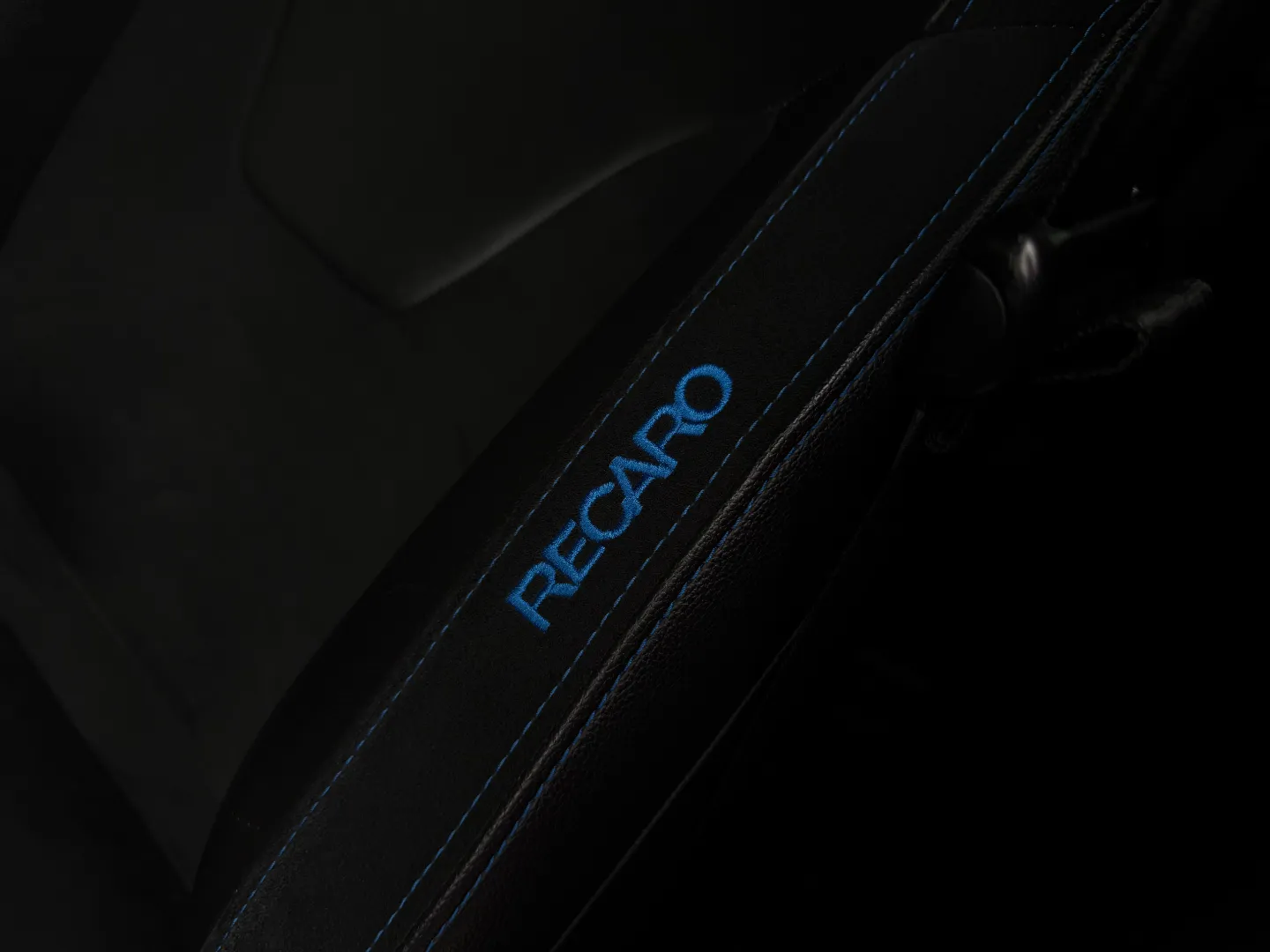 Ford Focus RS  — photo 39